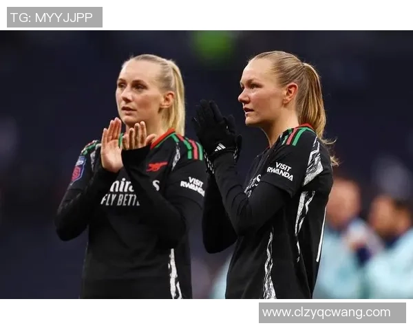 大反转！拜仁女足20分钟3球3-2反转阿森纳女足，哈德建功